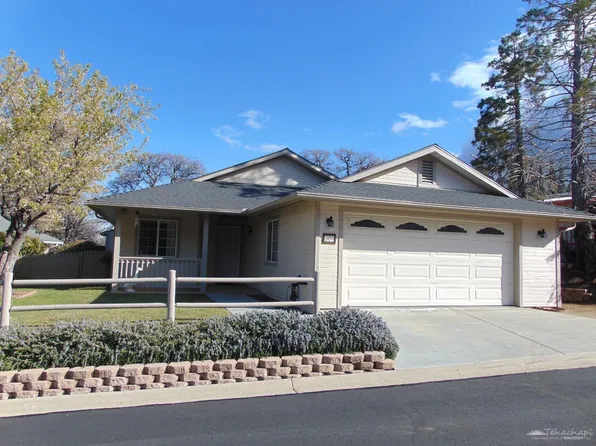 21276 White Pine Dr Space 108, Tehachapi, CA 93561