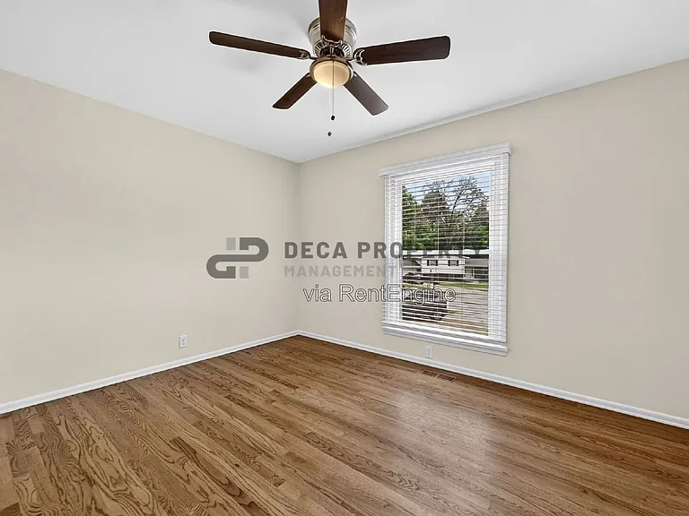 10327 Dorenshire Ct — Photo 33