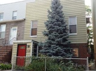 3273 30th St, Astoria, NY 11106