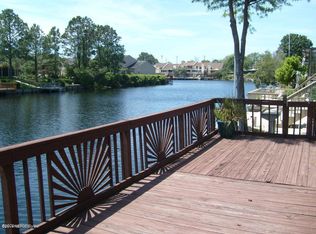23 Fox Valley Dr, Orange Park, FL 32073