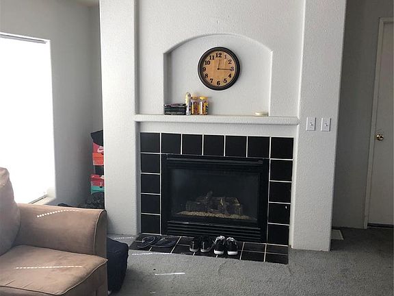 2nd image of 529 E Aspen Dr