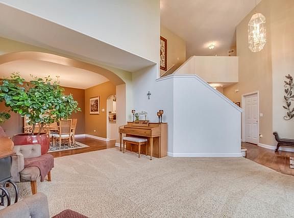 5th image of 10770 Grandview Dr
