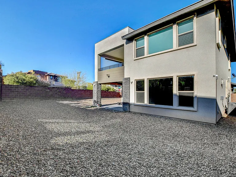 6005 Andezano Dr — Photo 48