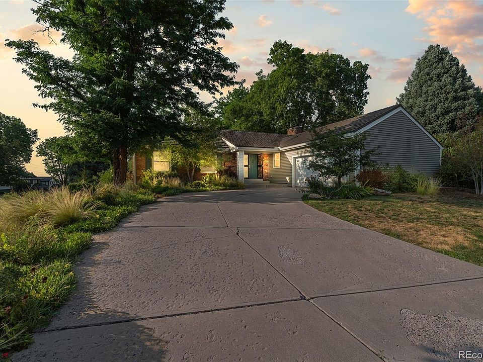 1st image of 3083 S Spruce Way