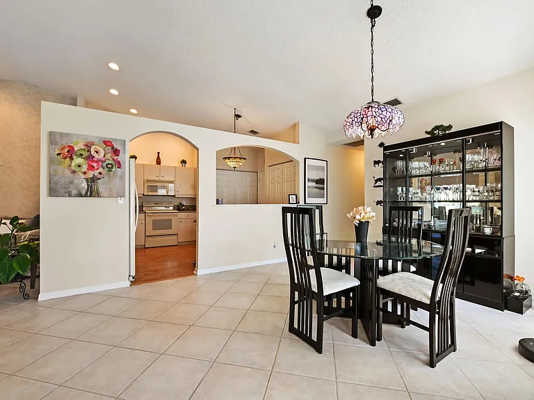 6077 Lake Hibiscus Dr — Photo 5