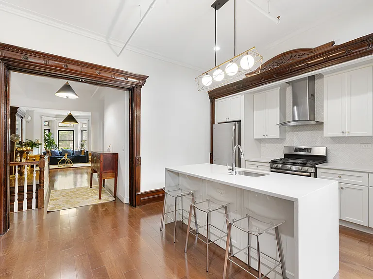 1227 Dean St #1 — Photo 3