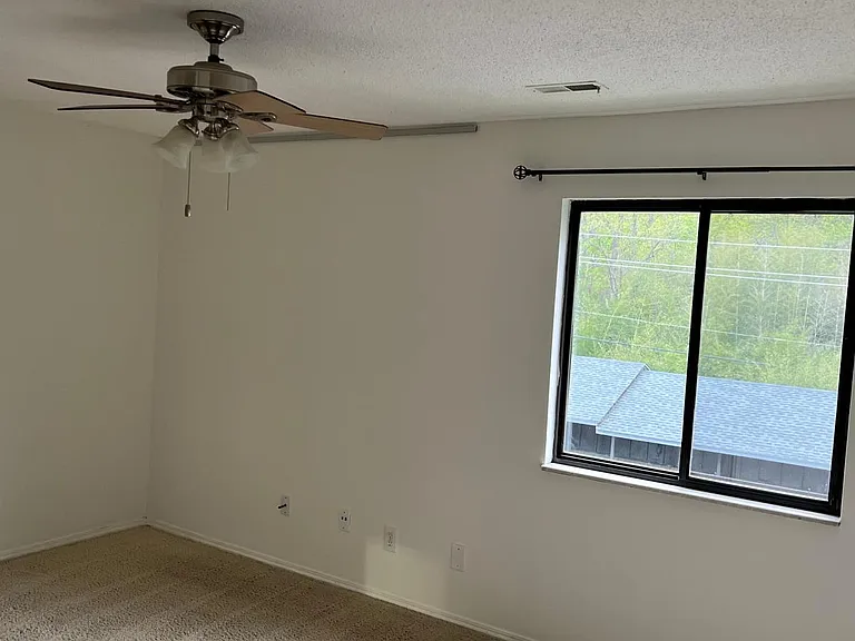 1311 Prospect Village Ln #F — Photo 9