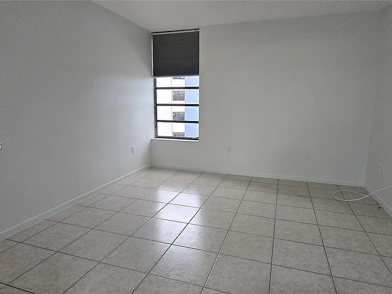 9688 Fontainebleau Blvd #404 — Photo 9