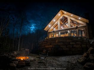 122 Millionaires Walk, Hastings Highlands, ON K0L1C0