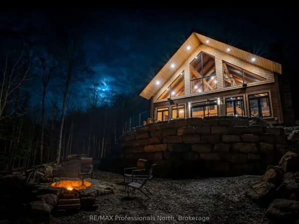 122 Millionaires Walk, Hastings Highlands, ON K0L 1C0