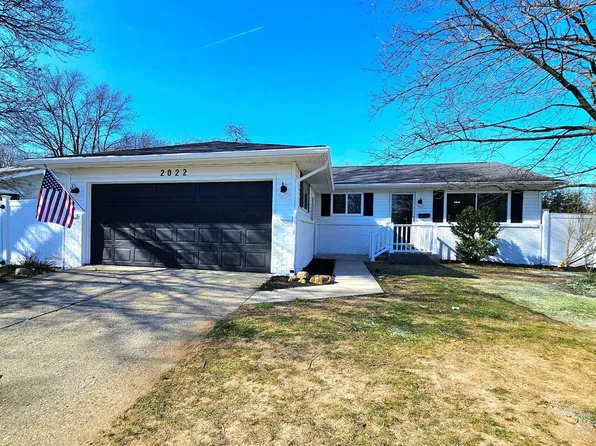 2022 Sharbot Dr, Columbus, OH 43229