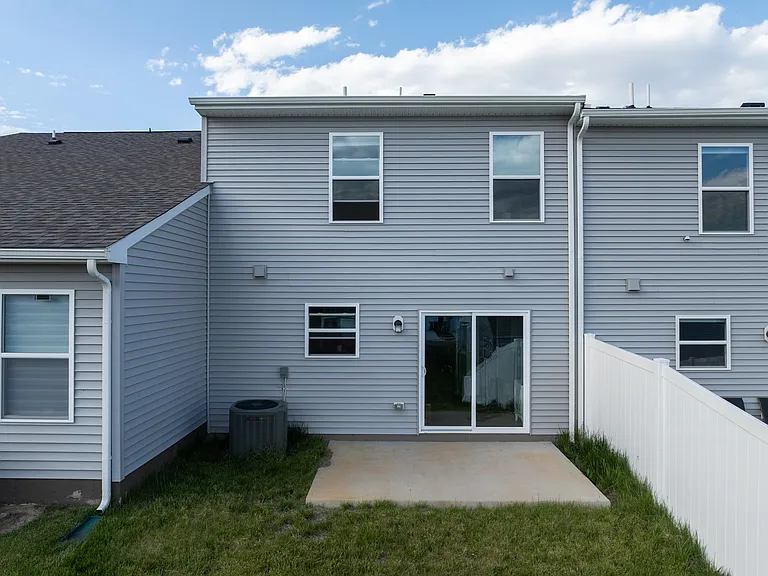 37 Apollo Rd — Photo 3