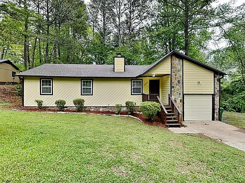 2800 Alexandria Dr SW Photo 1