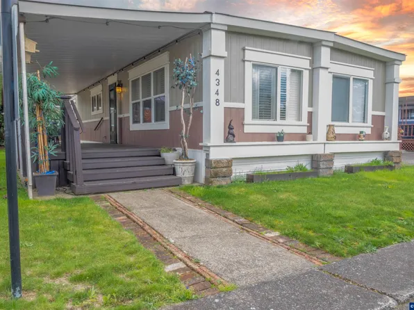 4348 Essex St SE, Salem, OR 97317