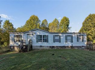193 Whistlers Ln, Mattaponi, VA 23110