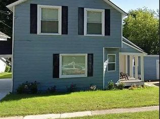 212 Courtland St #2, Rockford, MI