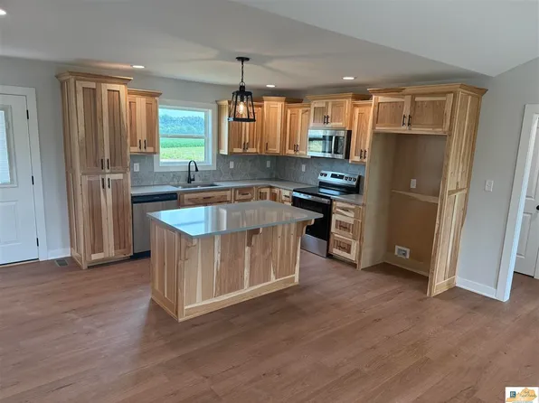 249 J S King Rd, Glasgow, KY 42141
