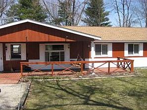 1st image of 44 Dover Dr