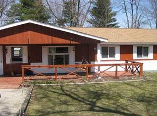 44 Dover Dr, Cranberry Township, PA 16066