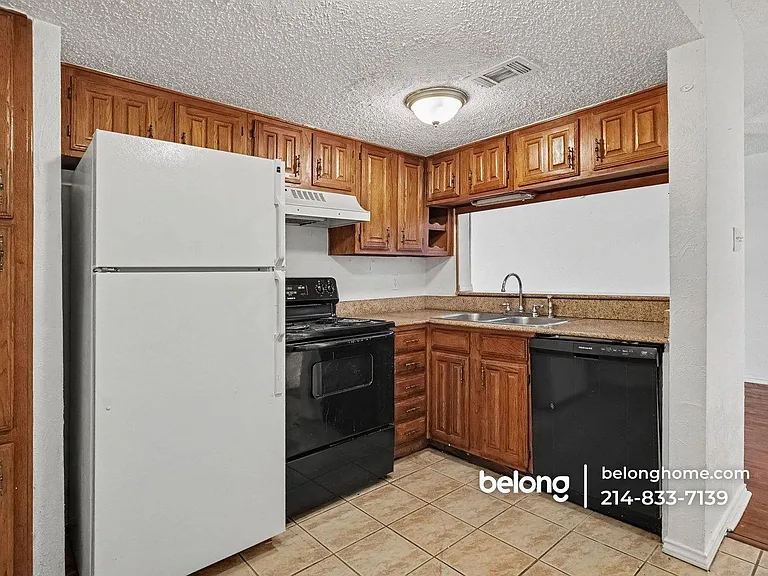 232 Shady Lane Dr — Photo 9
