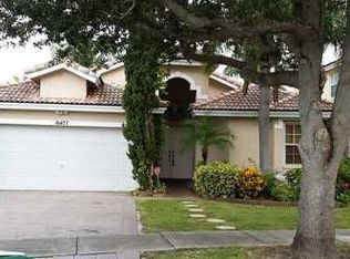 16477 SW 103rd Ter, Miami, FL 33196