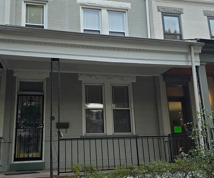 426 Shepherd St NW
