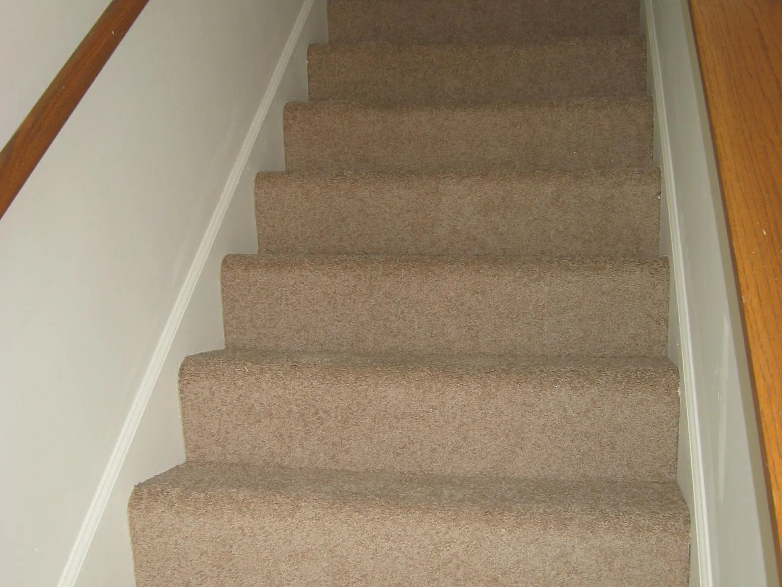 105 Jennifer Dr — Photo 3
