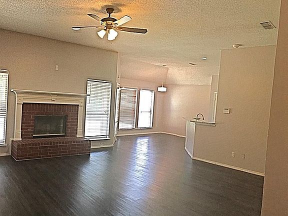 3rd image of 7014 Cadillac Blvd