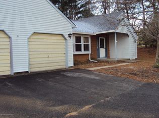 24 Stonybrook Rd #62, Whiting, NJ 08759