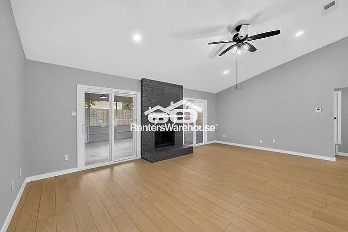 3945 Spoonwood Ln — Photo 10