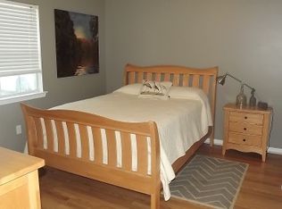 10713 Oak St, Ocean Springs, MS 39565