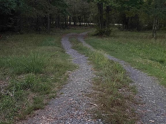 5th image of 4110 Libby Rd