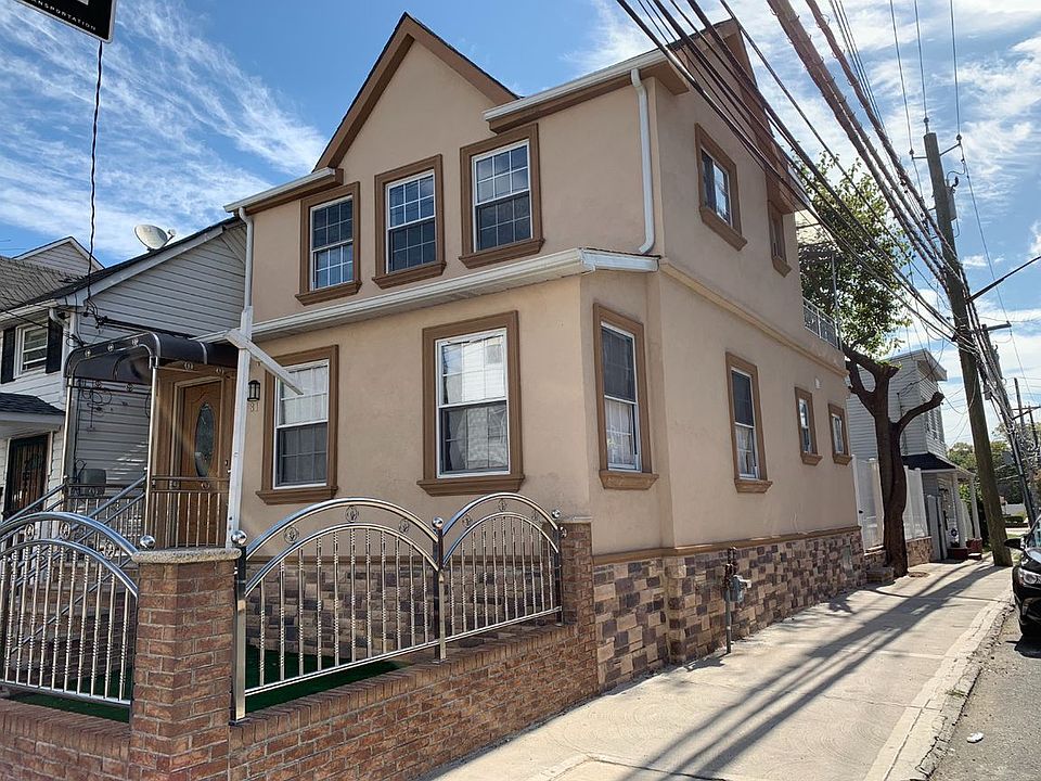 1st image of 81 Rhine Ave