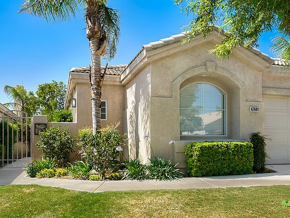 3rd image of 67601 S Laguna Dr