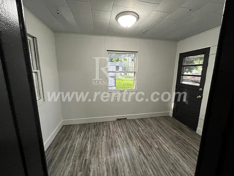 218 Tennessee Ave — Photo 8