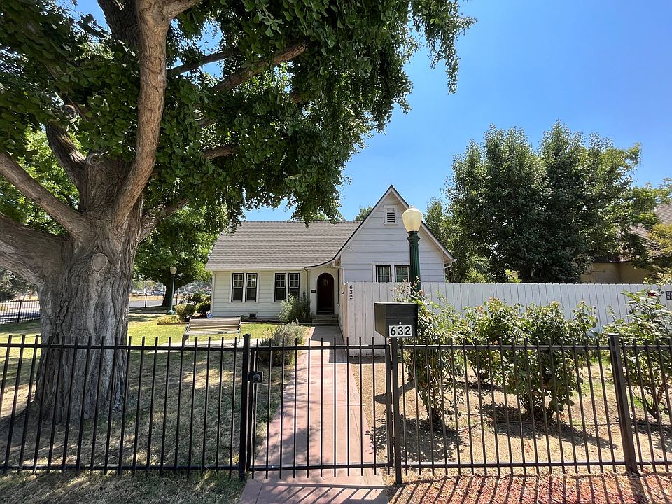 632 N Encina St, Visalia, CA 93291 Zillow
