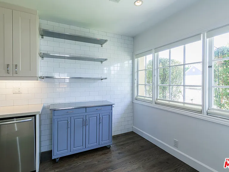 1530 S Sierra Bonita Ave — Photo 8