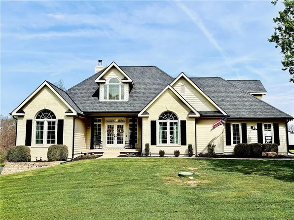 31600 W 115th St, Olathe, KS 66061