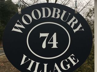 74 Washington Rd APT 2, Woodbury, CT 06798