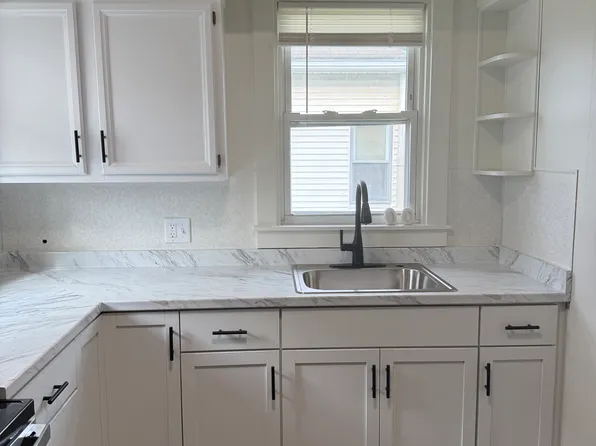 227 Wabash St, Wauseon, OH 43567