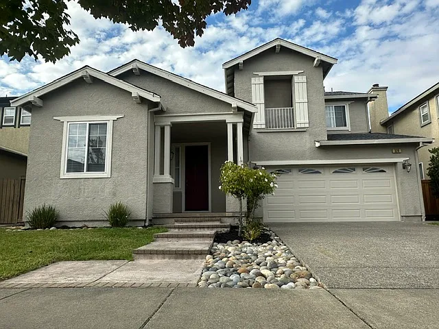 4 bed, 2180 sqft, $3,950 — Photo 1