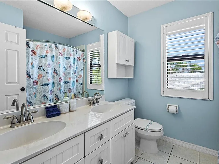 2250 SE Country Club Ln — Photo 26
