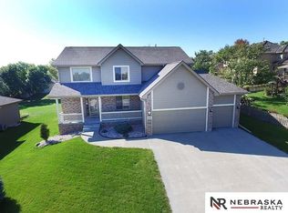 17223 S St, Omaha, NE 68135