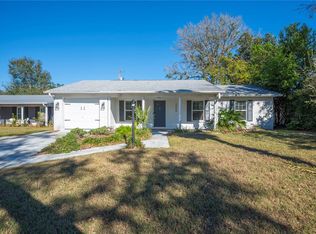 2226 Cordova Cir N, Lakeland, FL 33801