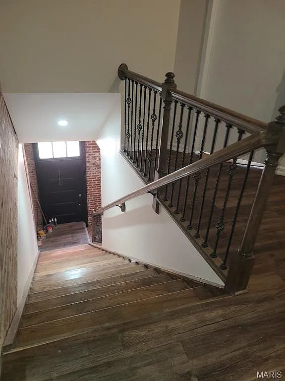 1 bed, 1.0 bath, 760 sqft, $1,300 — Photo 1