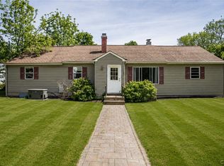 504 Berkey Dr, Chittenango, NY 13037