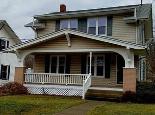 210 Commonwealth Ave NE, Massillon, OH 44646