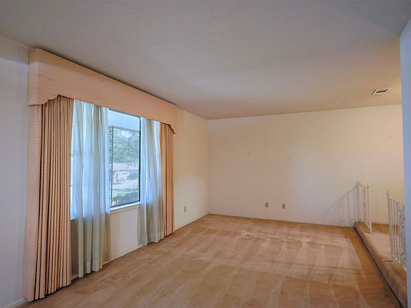 5th image of 7601 Trimble Dr