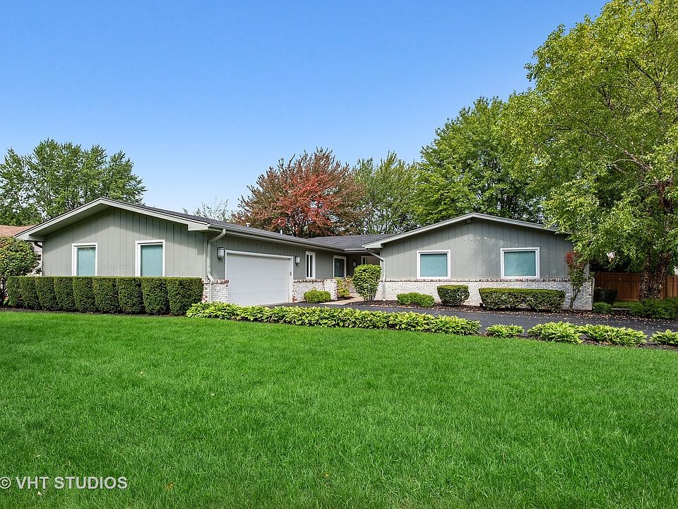 1st image of 3004 Moon Hill Dr