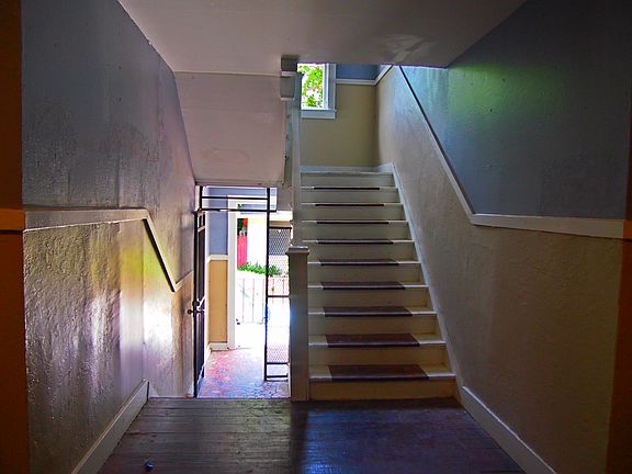 5th image of 1630 Holman St APT 05
